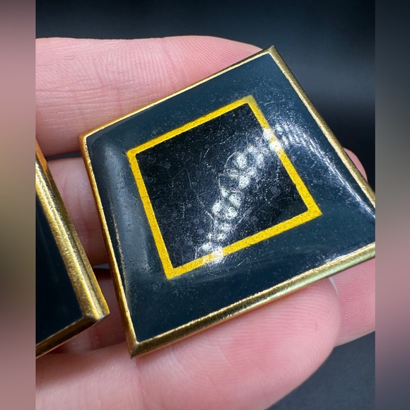 LOT 1593 18K gold plated Yves Saint Laurent vintage clip on earrings - Picture 8 of 14